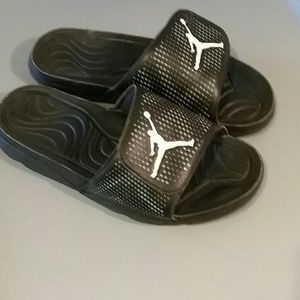 jordan flip flops price